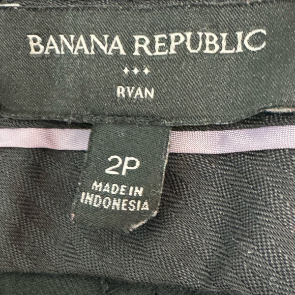 Banana Republic Trouser Ryan Fit in black in 2P - Picture 10 of 11